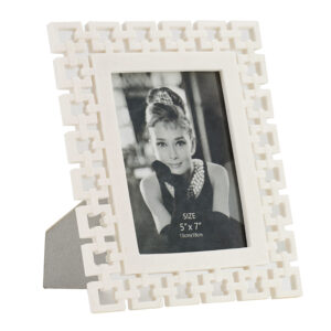 Chain Link Picture Frame